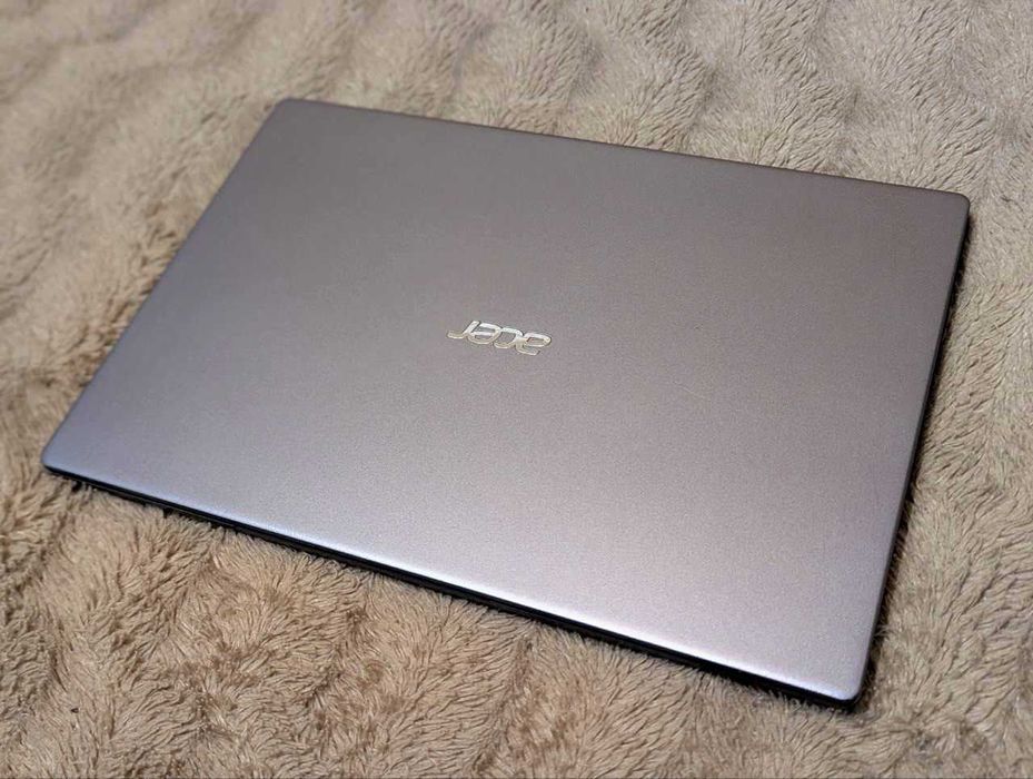 Acer Swift SF314-57/ i5-1035G1 /8 GB RAM/ 512 SSD/ FHD IPS 14"