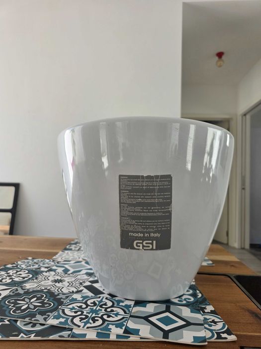 Bidé suspenso italiano NOVO