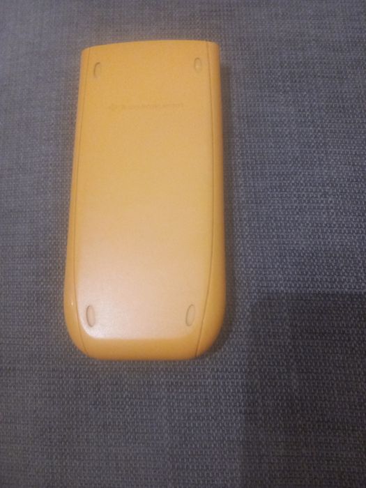 Calculadora Gráfica TI-84 Plus Silver Edition