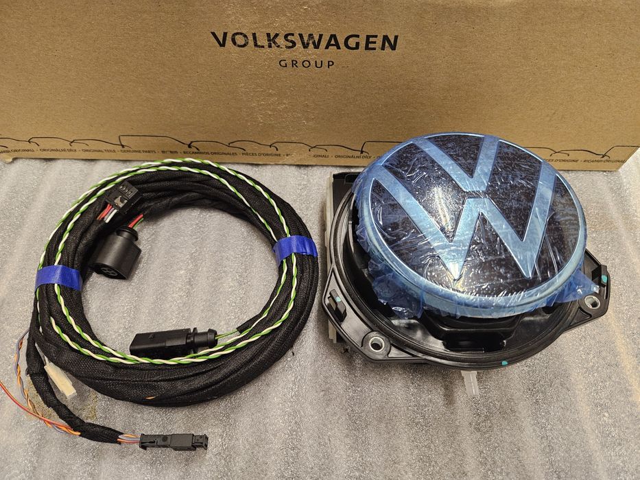 Оригінальна камера VW Golf 8, ID3 в значку