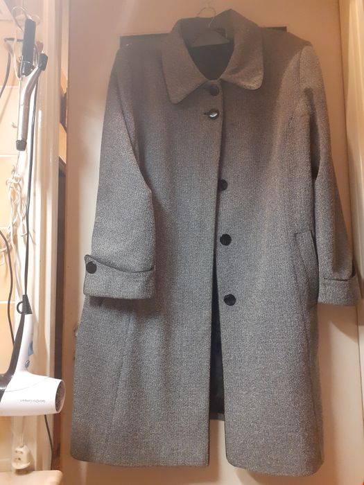 Nowy eleganski  płaszczyk