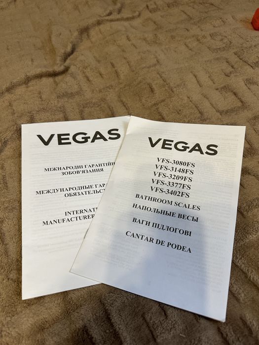 Ваги підлогові VEGAS VFS-3402FS