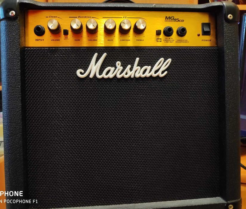 Гитарный усилитель комбо Marshall 15 ватт