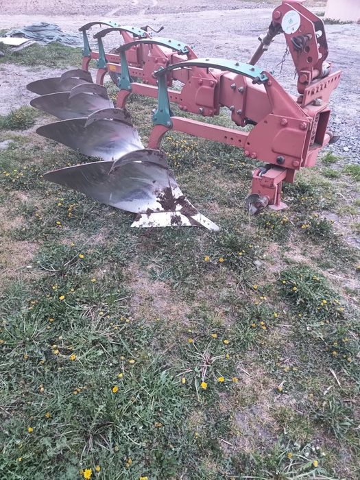 Pług zagonowy 4 skibowy Kverneland AB 100