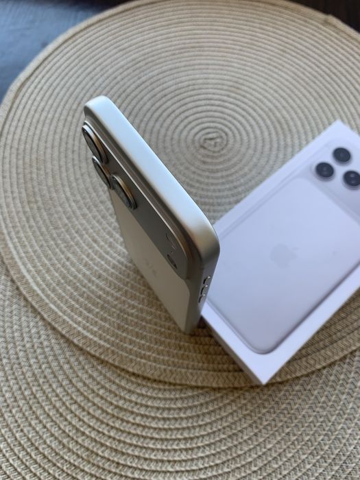 Продам IPhone 17 PRO MAX 512 Neverlock