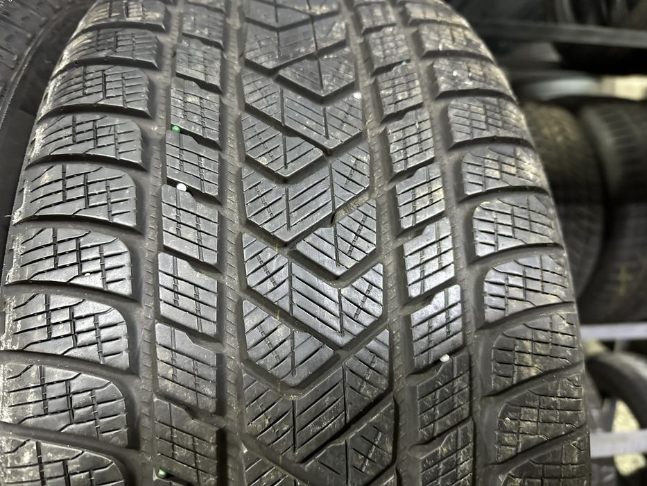 Резина 285/45/20 Pirelli R20 пара шини зима 95% 2024