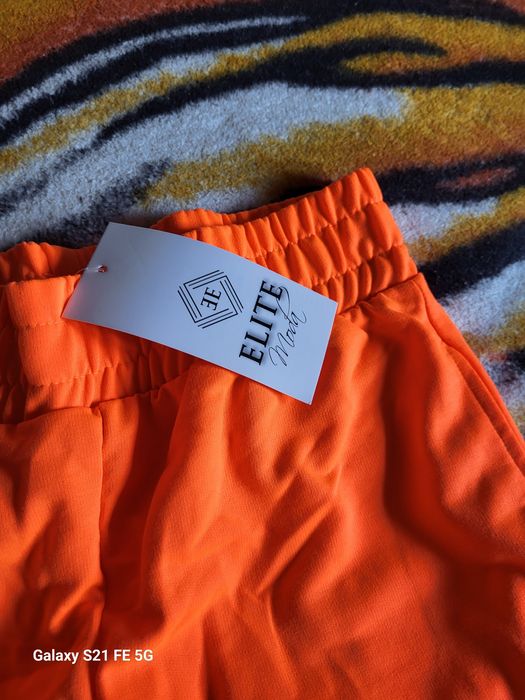 Nowy dres rozmiar L/XL