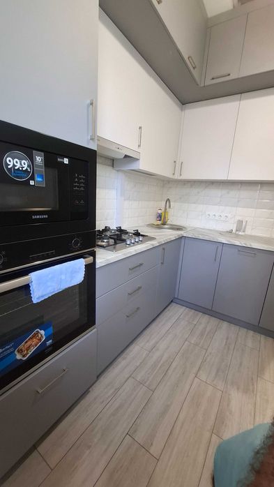 1-к квартира, ЖД wifi, гаряча вода, подобово, погодинно.