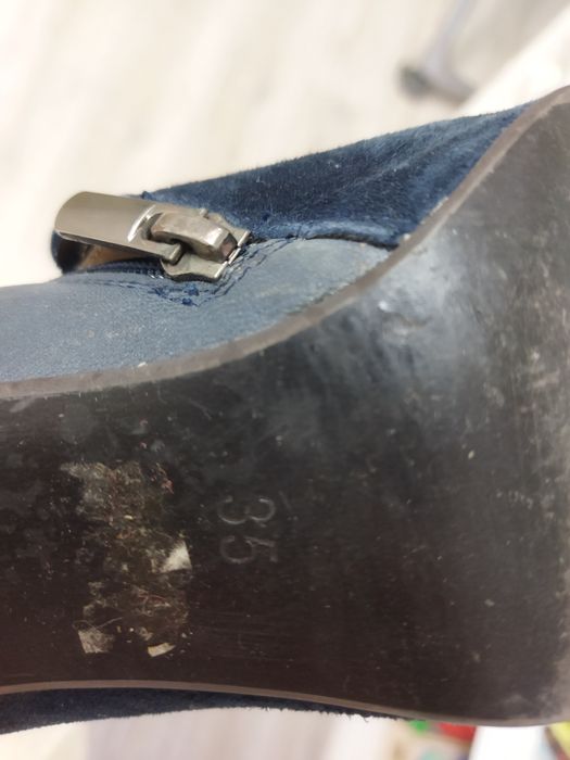 Віддам безкоштовно туфлі