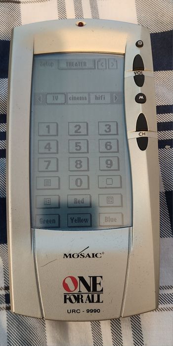 uniwersalny pilot dotykowy +rysik
Mosaic URC-9990