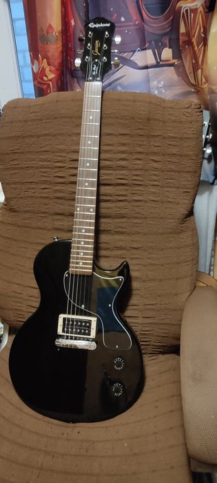 Epiphone les paul junior