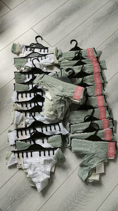 Mega Paka Stringi H&M rozm.M 75szt.