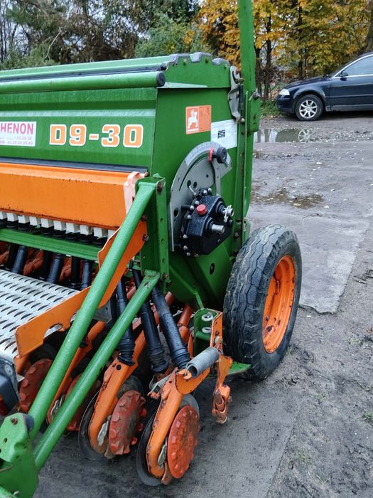 Siewnik zbożowy talerzowy d9 amazone