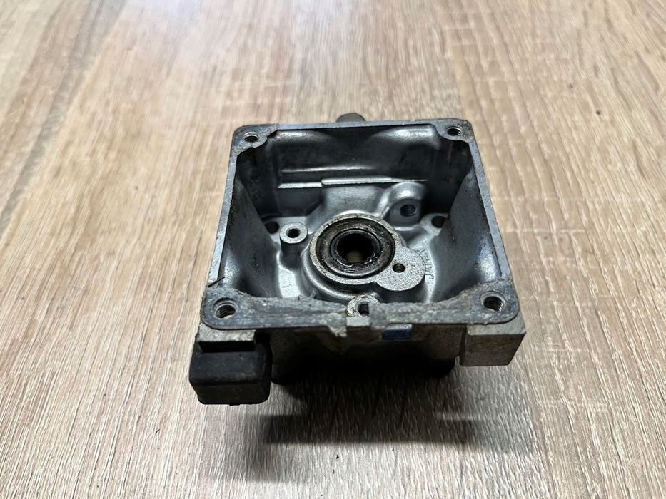 Kawasaki Td 18 Karter Obudowa Silnika Korpus
