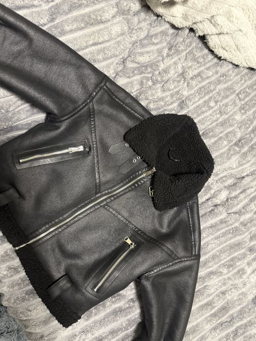 Дебленка чонрна в стилі Zara