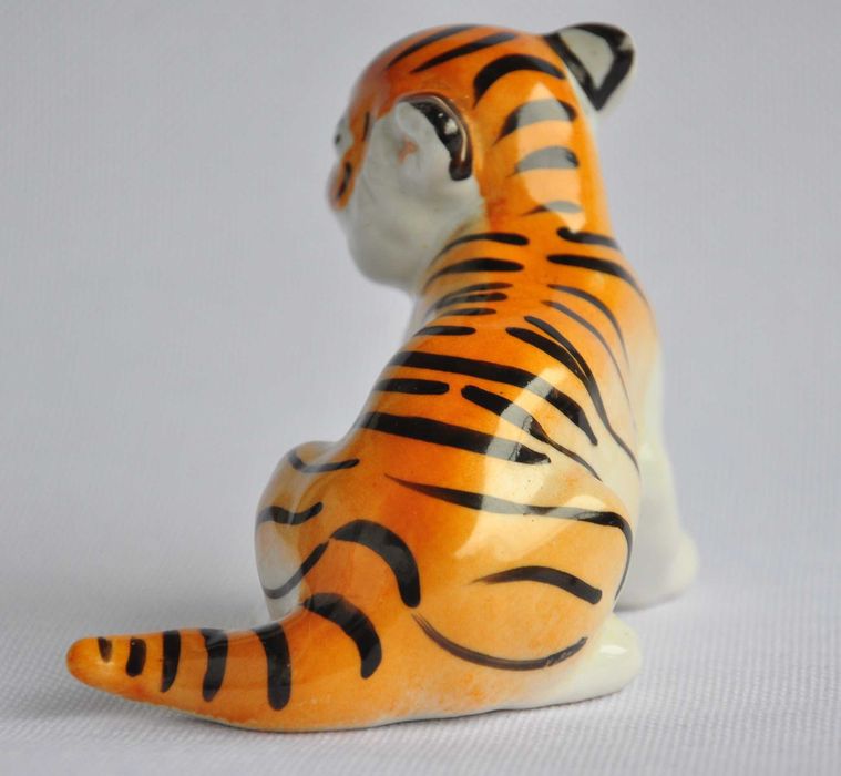 figurka porcelanowa tygrys Werbiłki