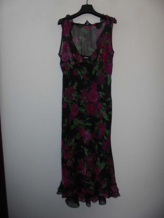 vestido de mulher as flores