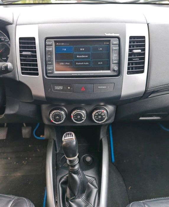 Mitsubishi Outlander 2.2