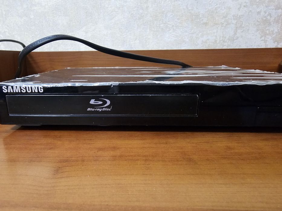 Плеєр Blu-ray Samsung BD-F5100