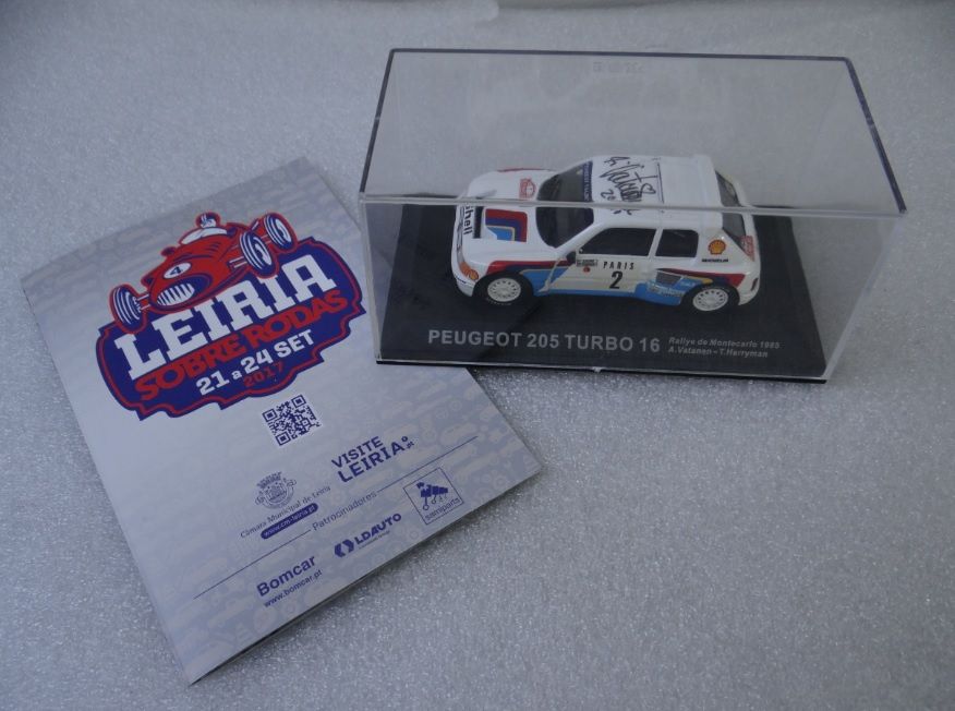 Peugeot 205 Turbo 16 AUTOGRAFADO = Ari Vatanen =