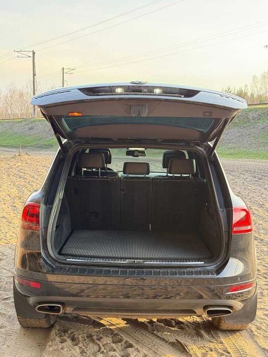 Продам Volkswagen Touareg 2013