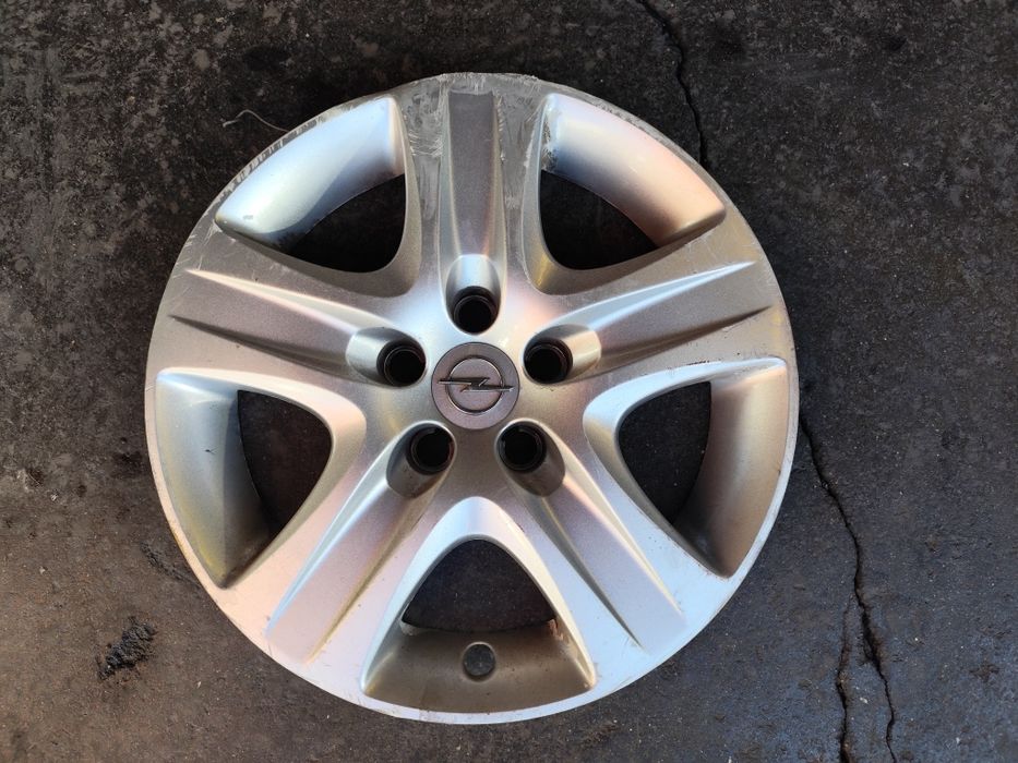 Opel Astra H - 1 tampão de jante 16 polegadas - J132