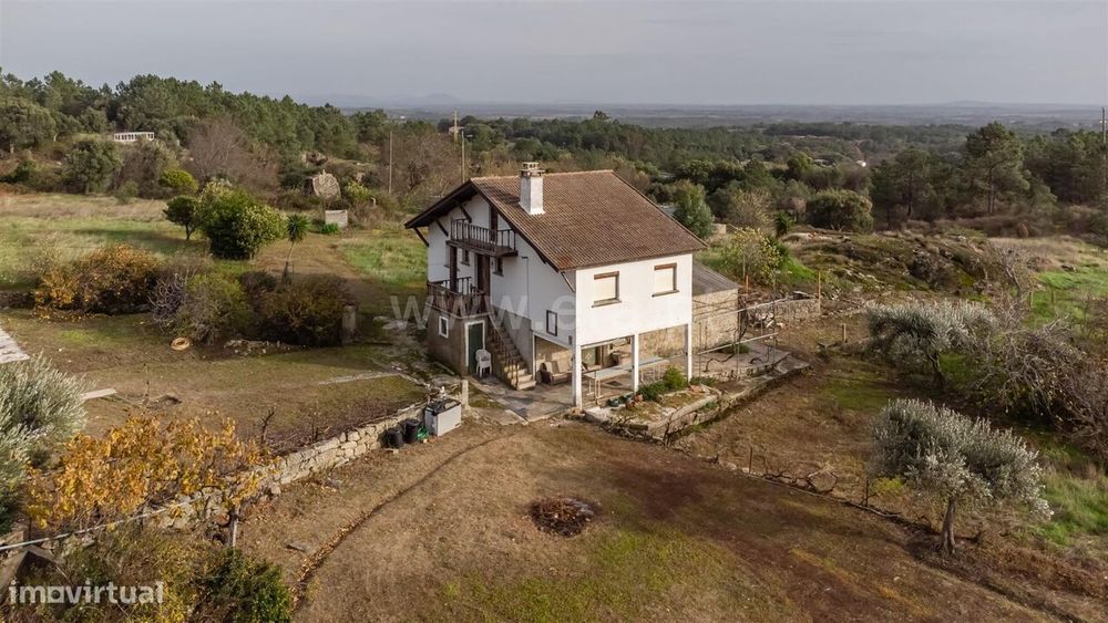 Moradia T3 / Fundão, Alpedrinha