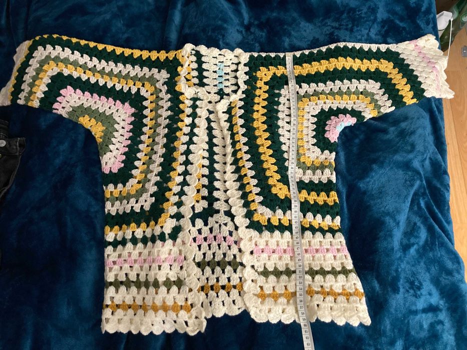 Crochet  Cardigan Casaco Mulher / lã para mulher feito a mao / creme