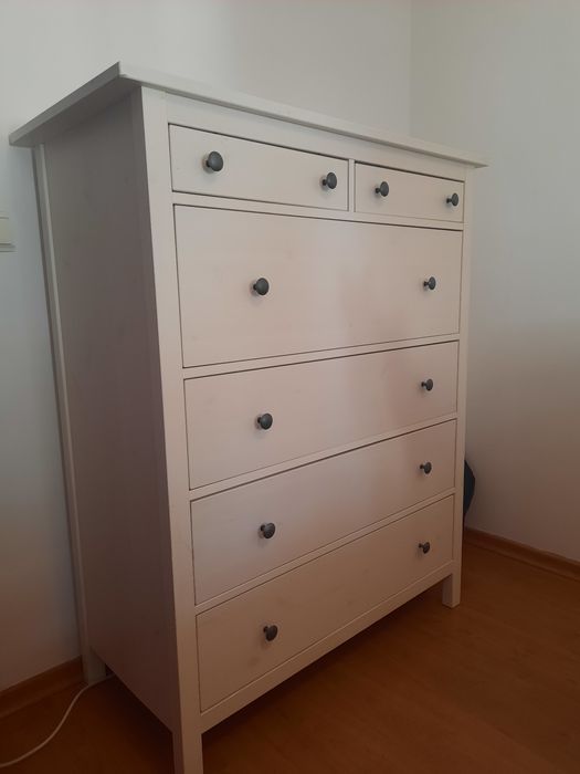 Cómoda com 6 gavetas