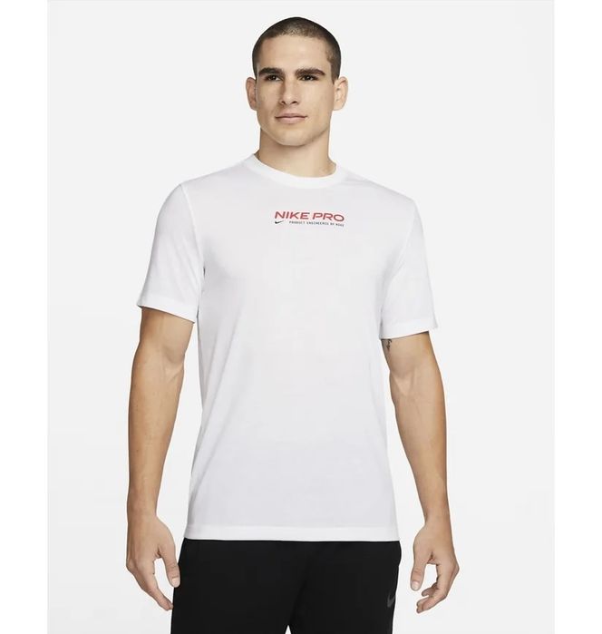 Футболка чоловіча Nike Mens Training T-Shirt White