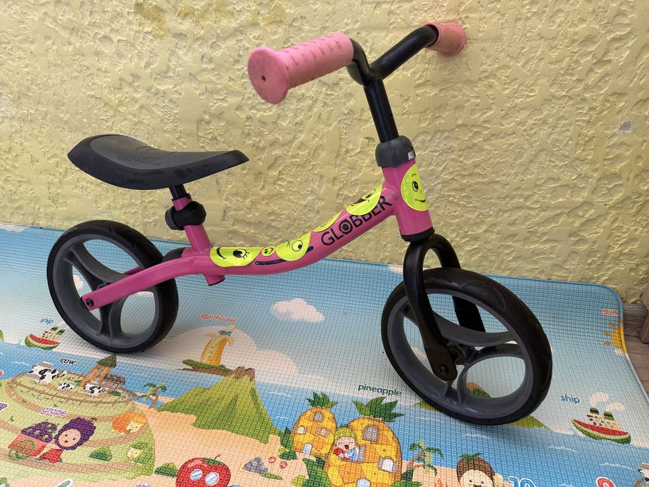 Беговел велобіг Globber GO BIKE