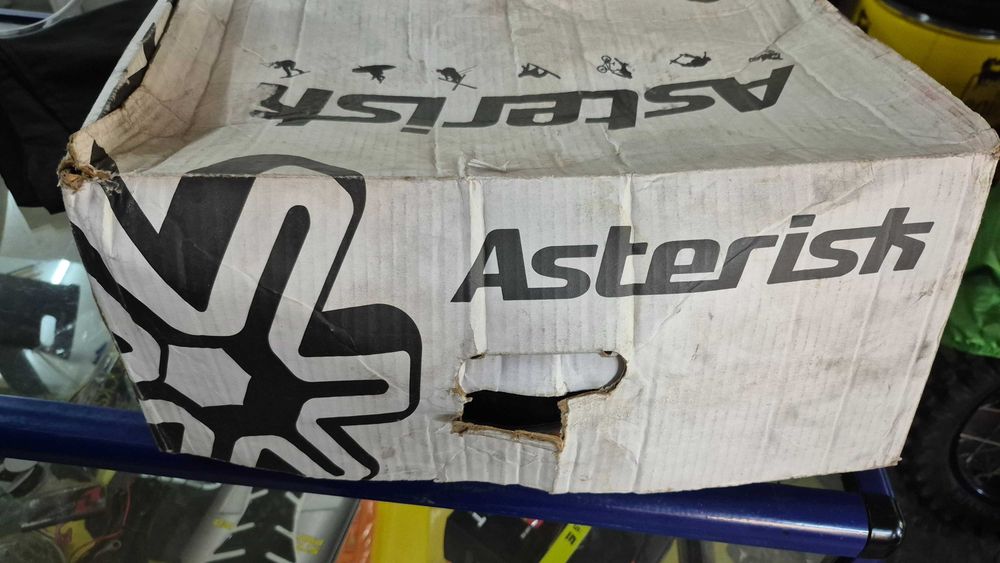 Joelheiras asterisk ultra cell