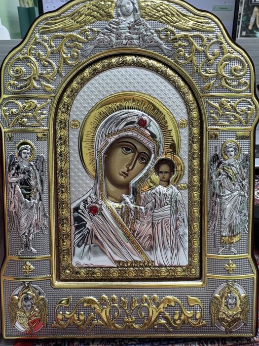 Ікона Казанська Божа Матір