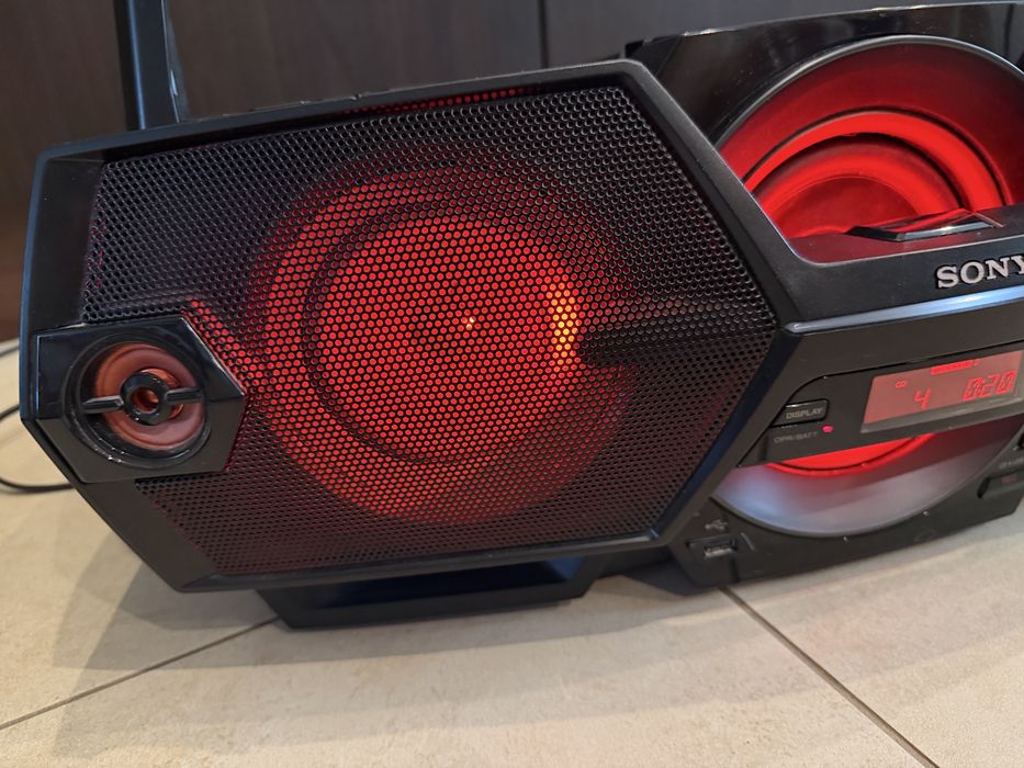 Boombox Sony zs-btg905 z bluetooth