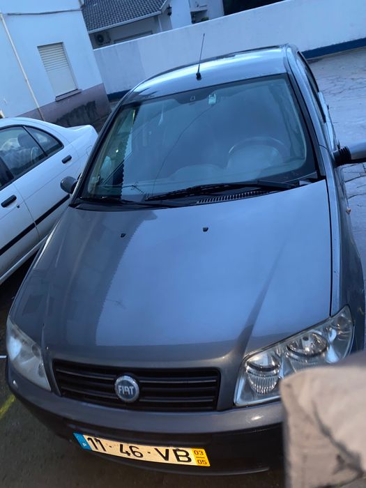 Vendo Carro Fiat Punto 2002