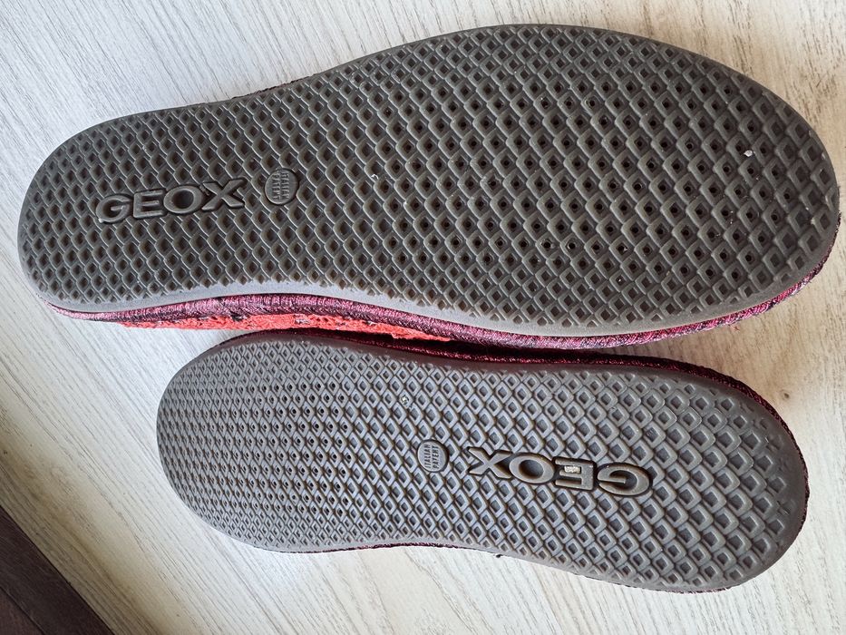 GEOX Modesty mokasyny espadryle damskie 37/38 czerwone  Respira