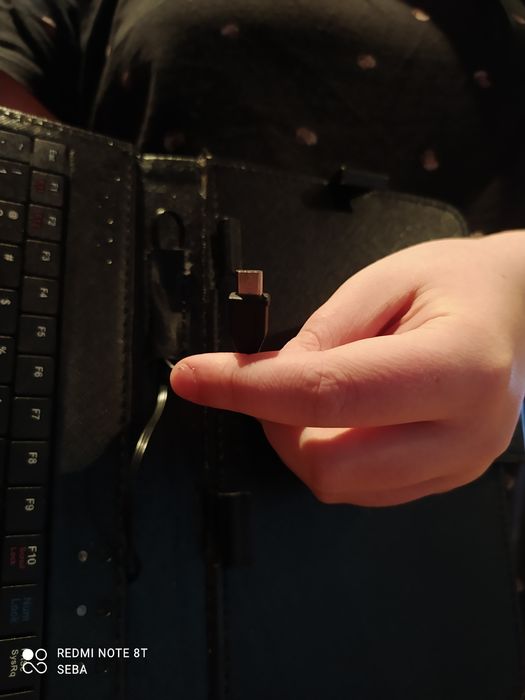 Kiano Etui-Klawiatura na tablet