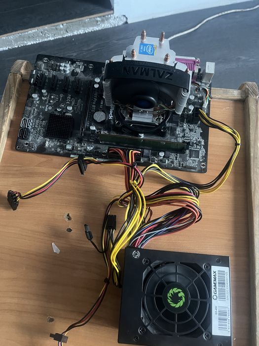 xeon ( i7 4770 ) + asrock h81pro + gamemax 450w комплект