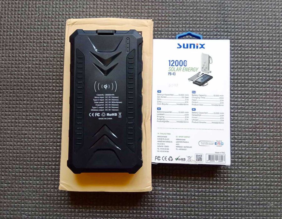 Повербанки с фонариком 11000 - 42000 мАч на 22W и 45W powerbank