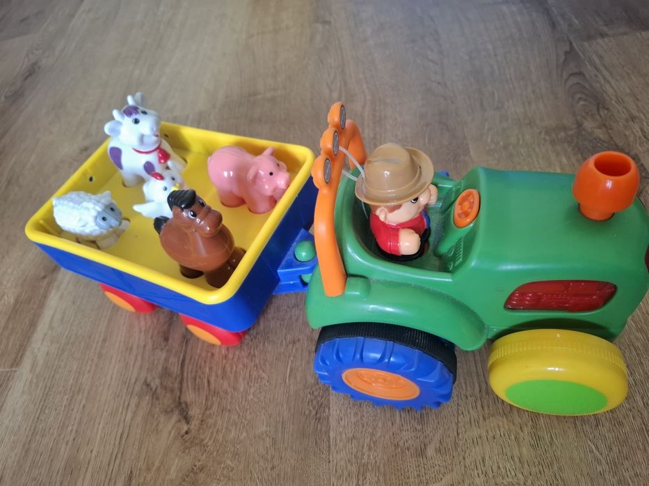 Dumel traktor farmer