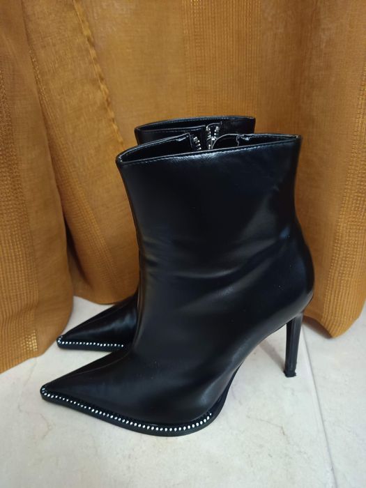 Botas de Pele Novas para Mulher - Tamanho 37