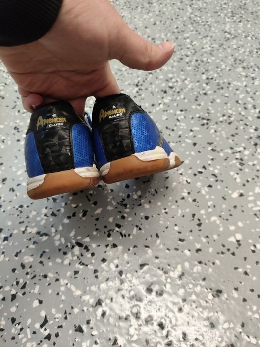 Buty na rzepy 28