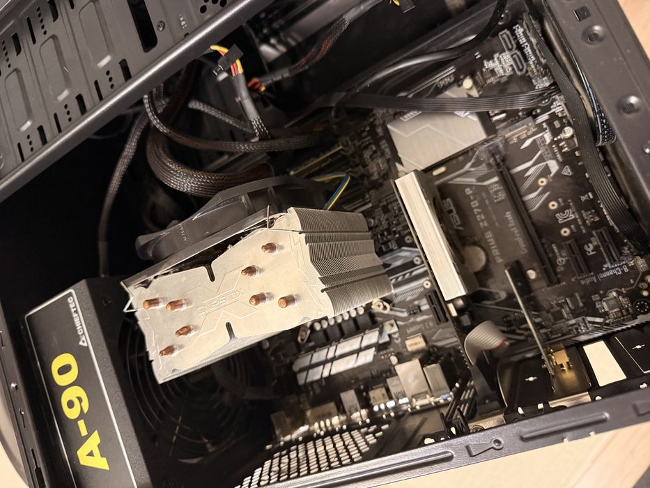 Готовий ПК + IPS монітор LG / Wi-Fi + Bluetooth / i5 / 16GB / SSD 256