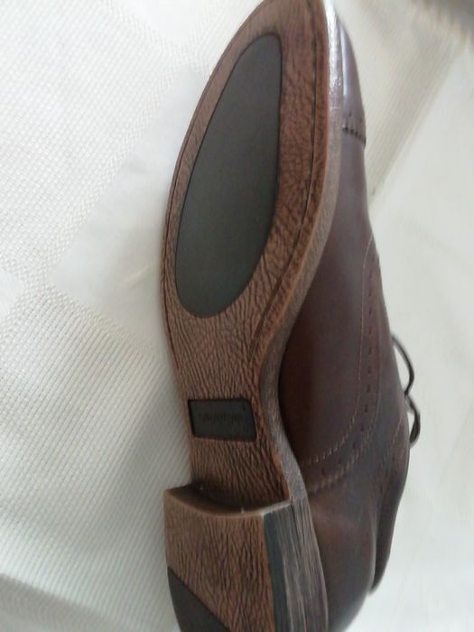 Sapatos de homem n43 por estrear