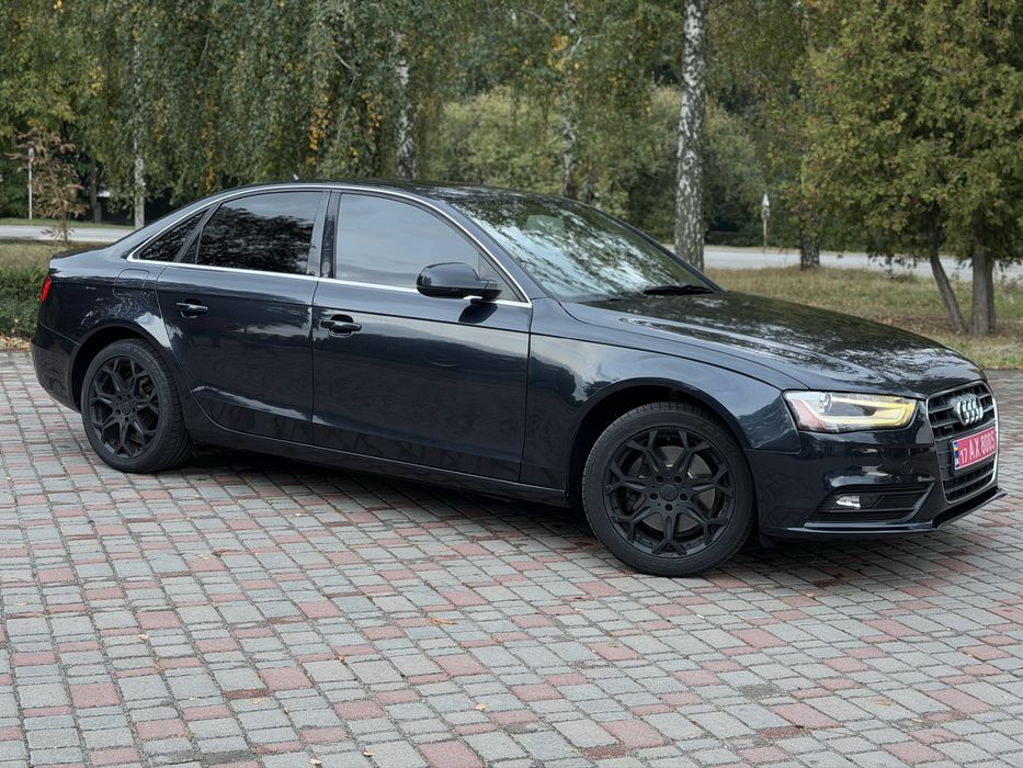 Продам Audi a4b8