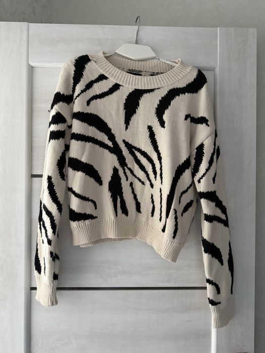 Бежевий светрик, зебра, с