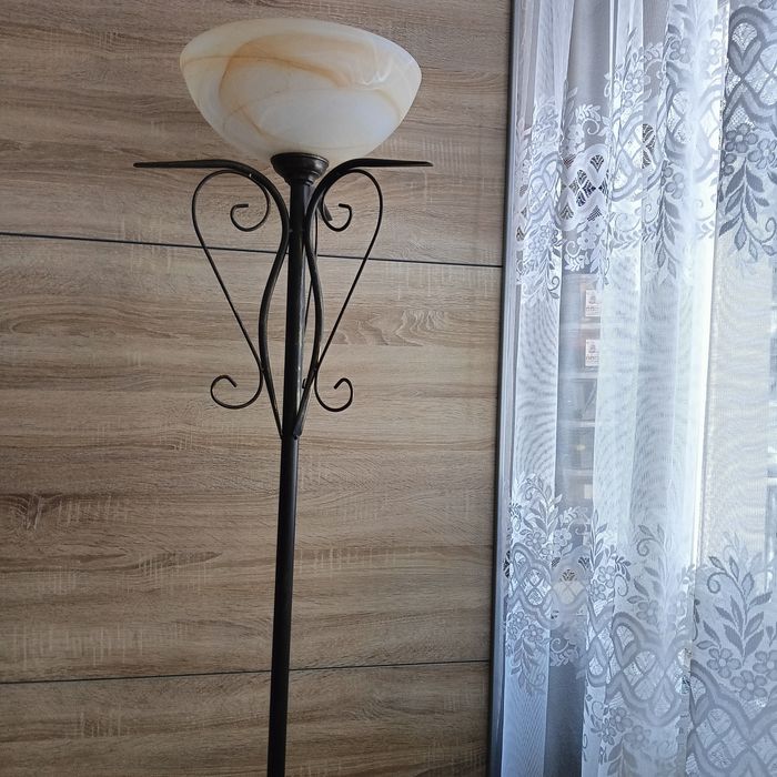 Lampa podłogowa stacjonarna stojąca 170 cm