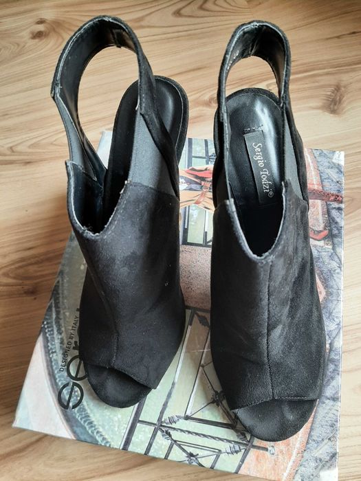 Buty damskie szpilki