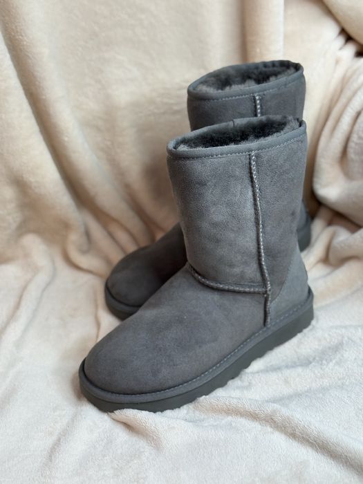 Жіночі оригінальні уги Ugg classic suede grey розмір 36
