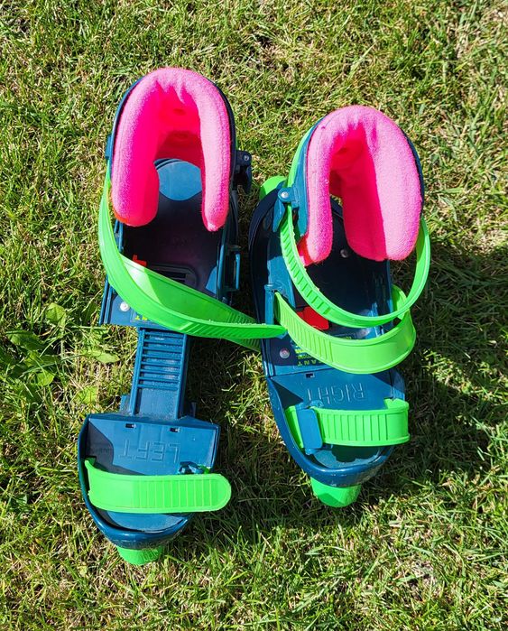 Продам розсувні Ролики універсальний розмір яскраві